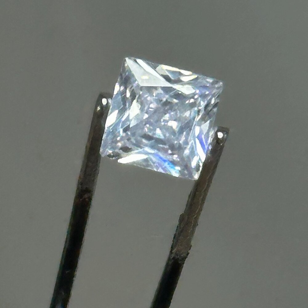 Princess Cut Cubic Zirconian